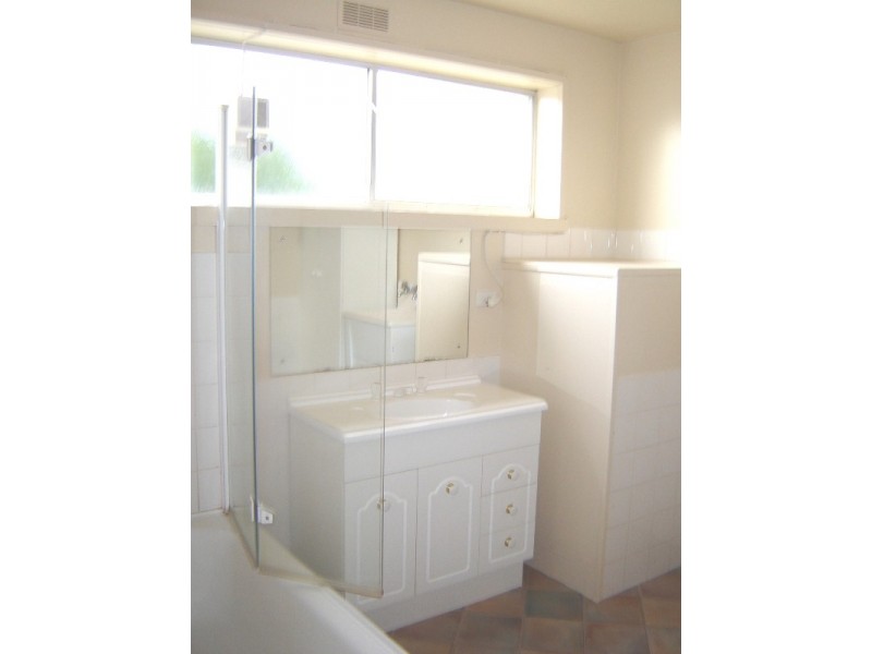 4/15-17 Hilton Place, Norwood TAS 7250