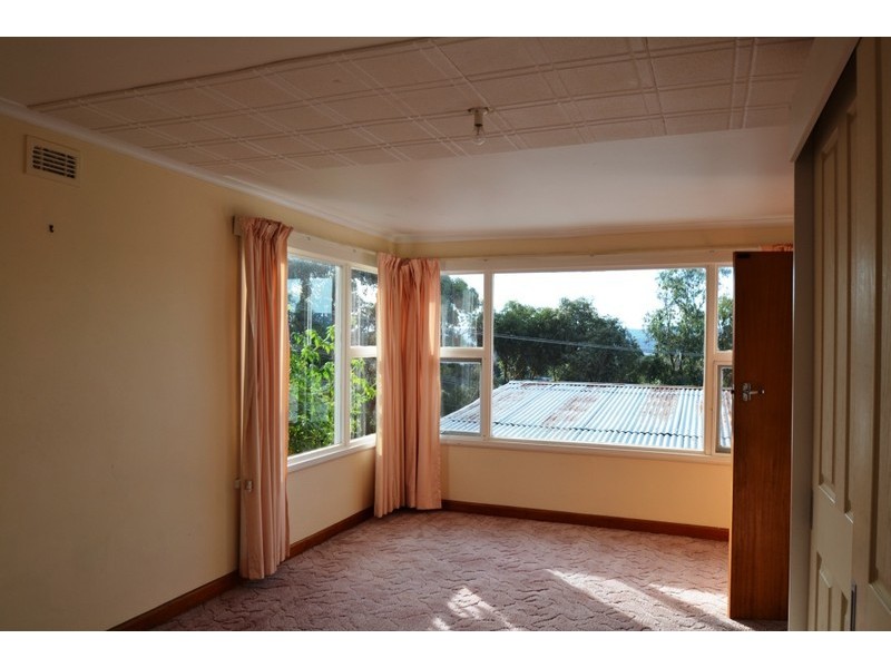 9 Denison Road, West Launceston TAS 7250