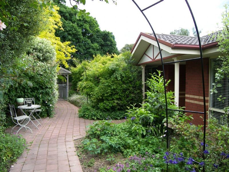 3 Poplar Parade, Youngtown TAS 7249