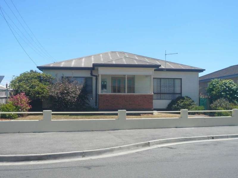 10 Button Street, Mowbray TAS 7248
