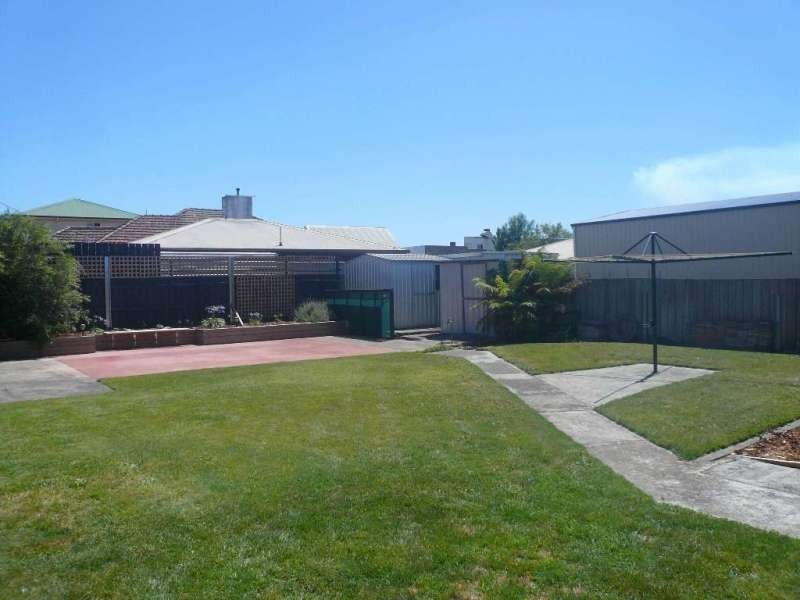 10 Button Street, Mowbray TAS 7248