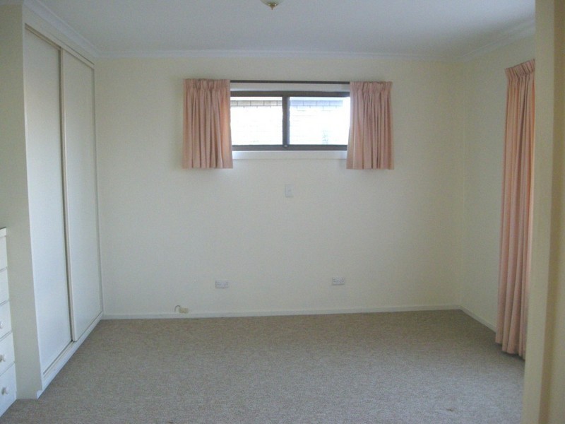 10 Button Street, Mowbray TAS 7248