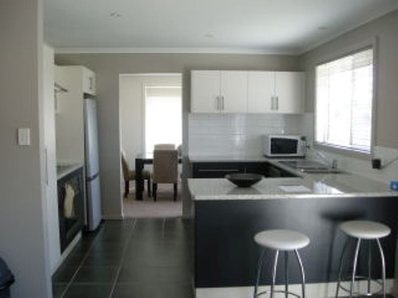 11 Pocket Place, Newnham TAS 7248