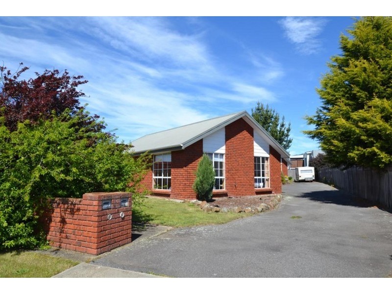 1/22 Camira Street, Newnham TAS 7248