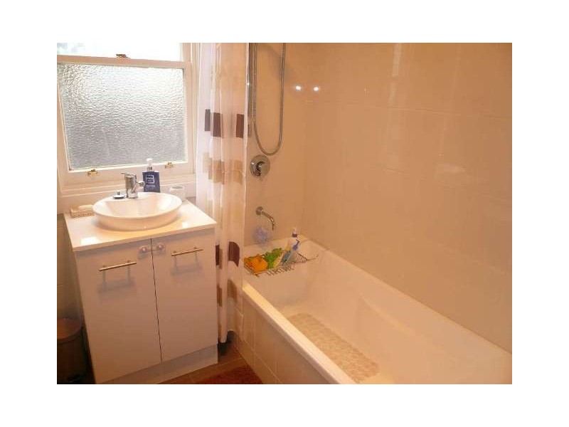 14 Button Street, Mowbray TAS 7248