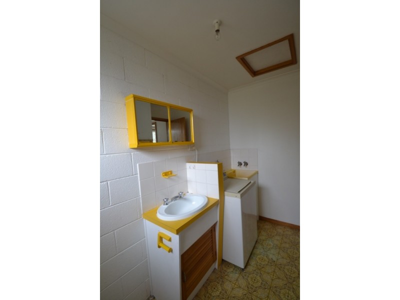 2/76 Shirley Place, Kings Meadows TAS 7249