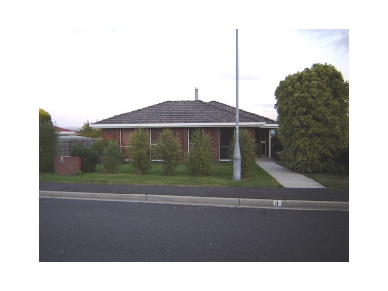 4 Denway Grove, Norwood TAS 7250