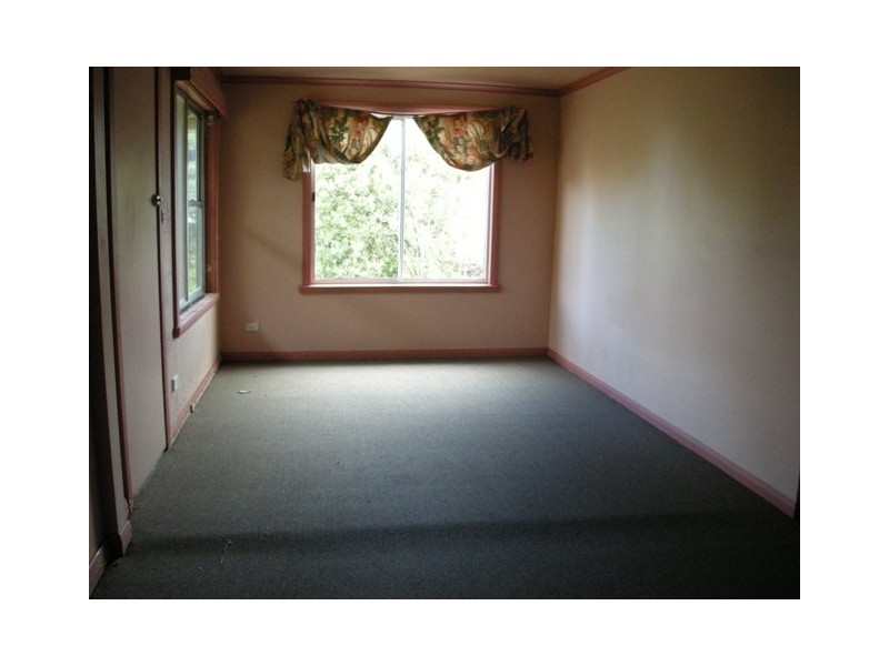 17  Carlisle Street, Waverley TAS 7250