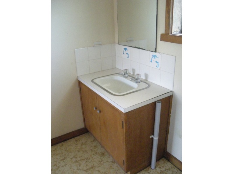 2/6 Albert Street, Youngtown TAS 7249