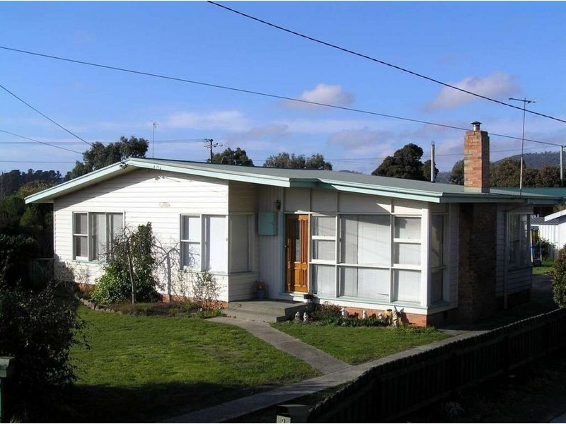 9 Gray Avenue, George Town TAS 7253