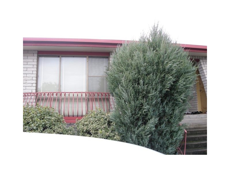 10/4 Alanvale Road, Newnham TAS 7248