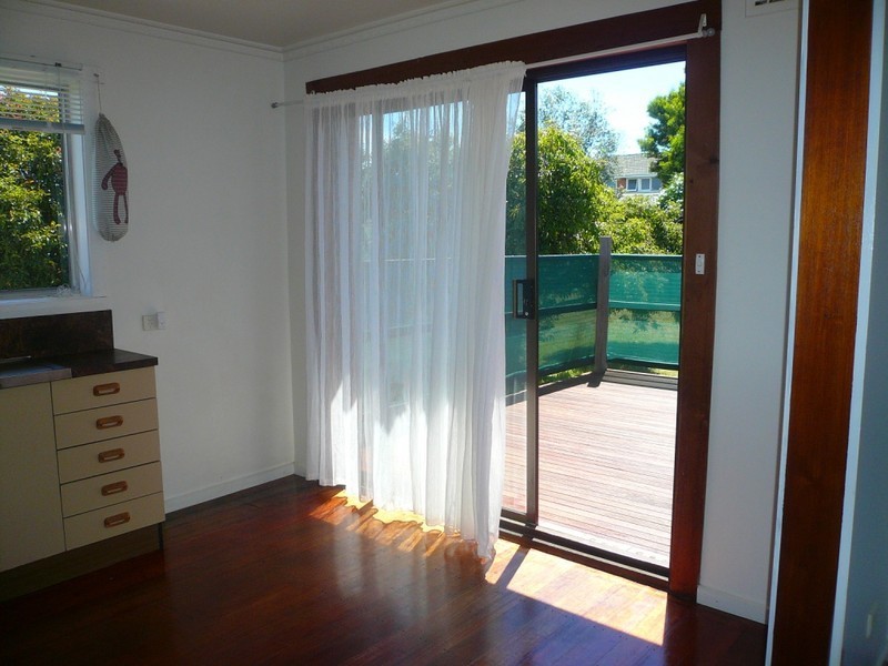 3 Paringa Avenue, Newnham TAS 7248