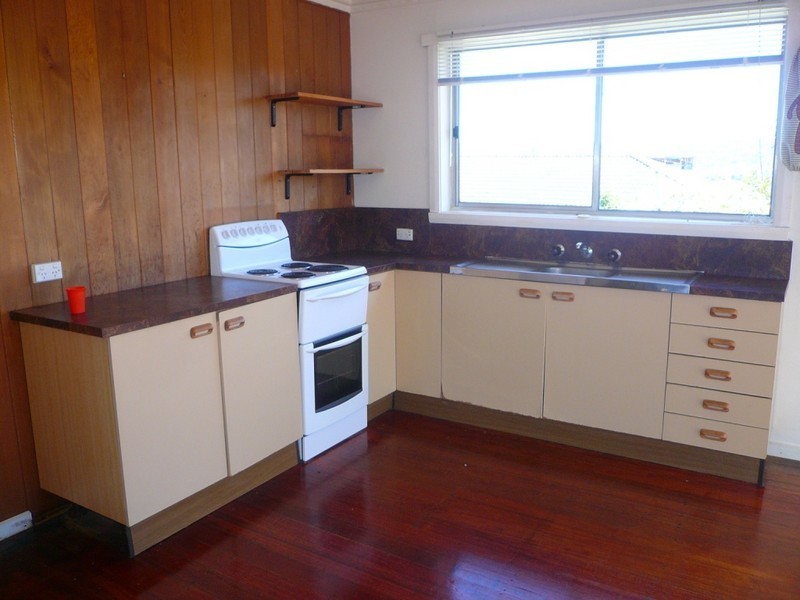 3 Paringa Avenue, Newnham TAS 7248