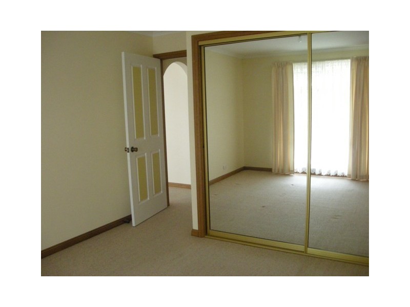 2/9 Gleneagles Way, Prospect TAS 7250