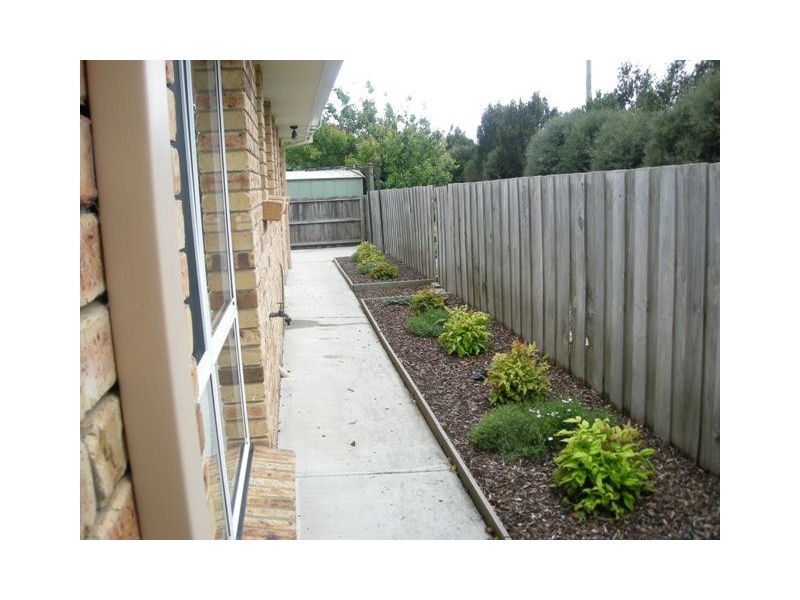 2/9 Gleneagles Way, Prospect TAS 7250