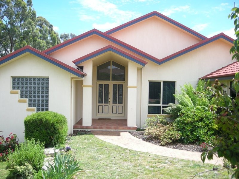 6 Avonbury Court, Norwood TAS 7250