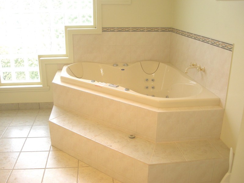 6 Avonbury Court, Norwood TAS 7250