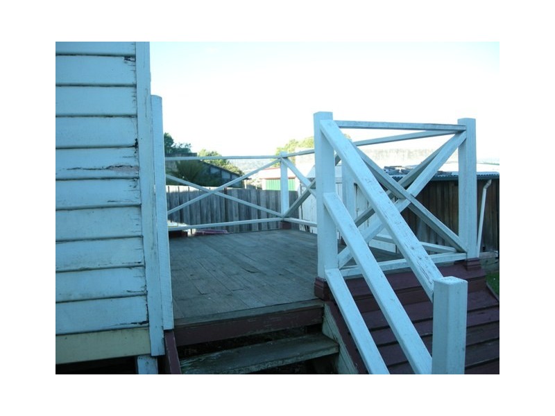 35 Button Street, Mowbray TAS 7248