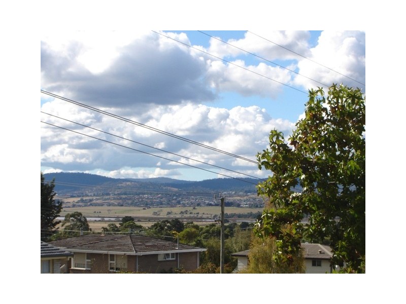 1 Pitten Crief, Riverside TAS 7250