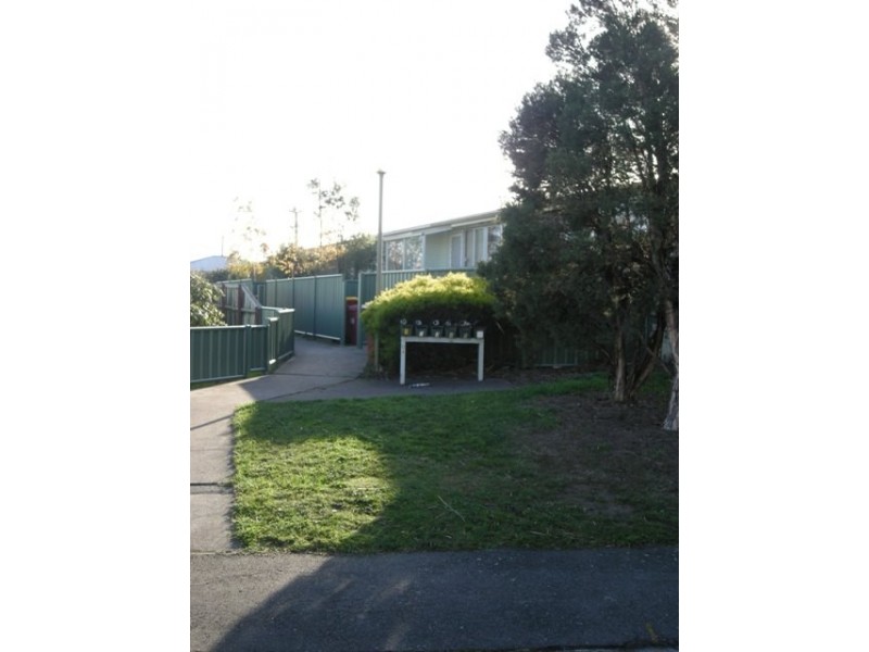 4/11a Cook Crescent, Mayfield TAS 7248