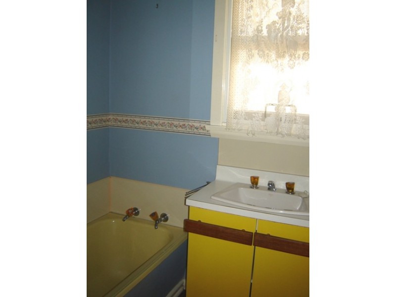 17 Emma Street, West Launceston TAS 7250