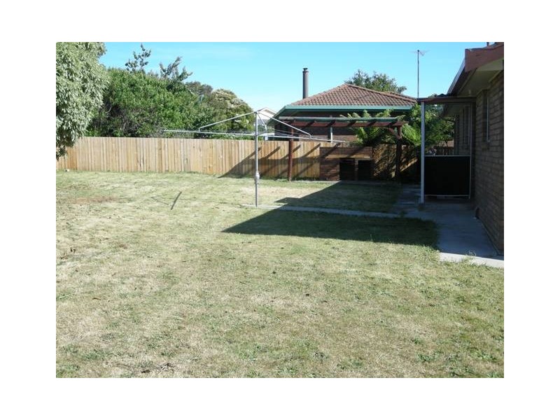 3 Ryan Court, Newnham TAS 7248