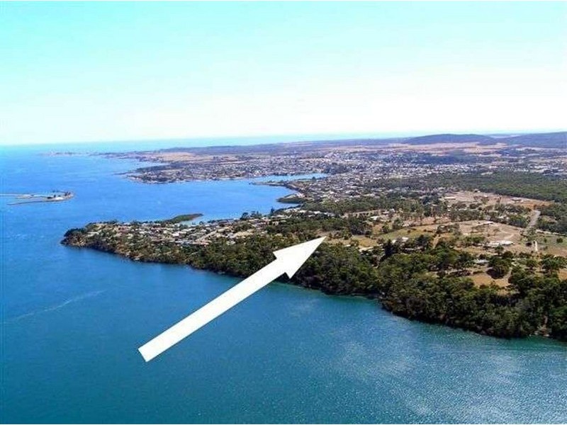 Warburton Road, George Town TAS 7253