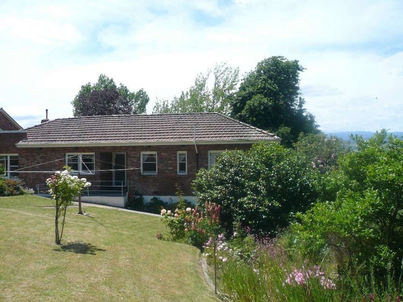 8 Eurella Street, Kings Meadows TAS 7249