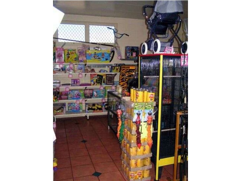 Dino’s Takeaway, George Town TAS 7253