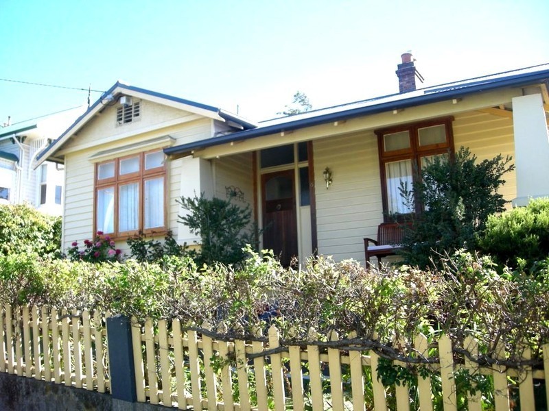 8 Hillside Crescent, West Launceston TAS 7250