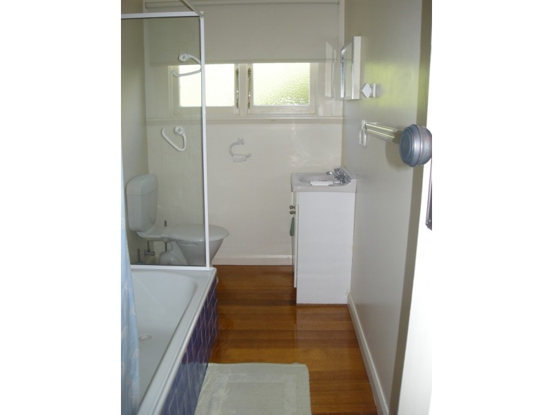 8 Hillside Crescent, West Launceston TAS 7250