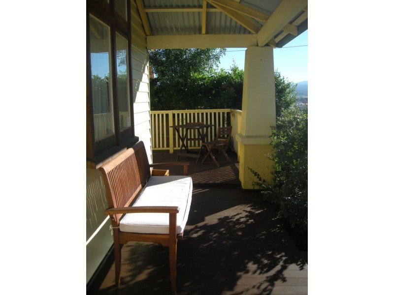 8 Hillside Crescent, West Launceston TAS 7250
