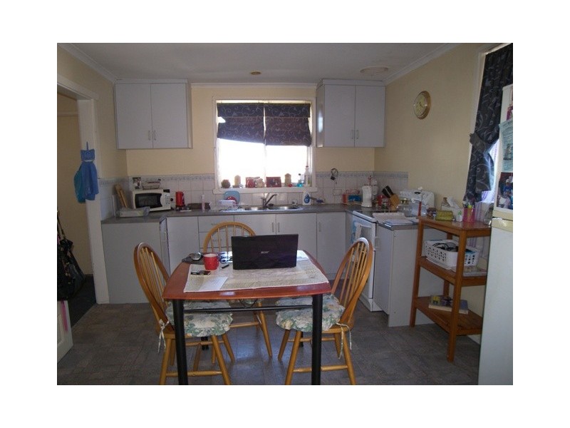 10 Hazelwood Parade, Ravenswood TAS 7250