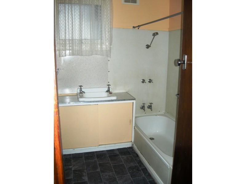 18 Renfern Street, Waverley TAS 7250