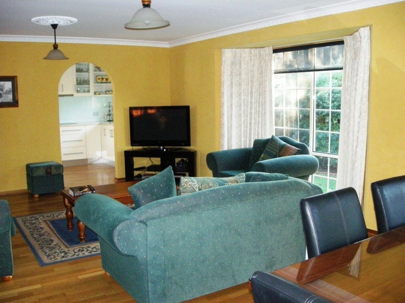 2/5 Downing Street, Riverside TAS 7250