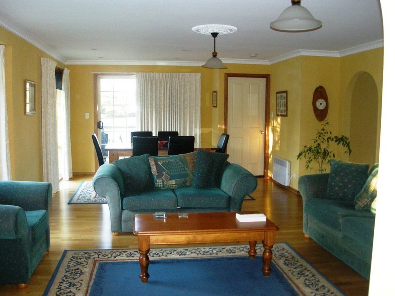 2/5 Downing Street, Riverside TAS 7250