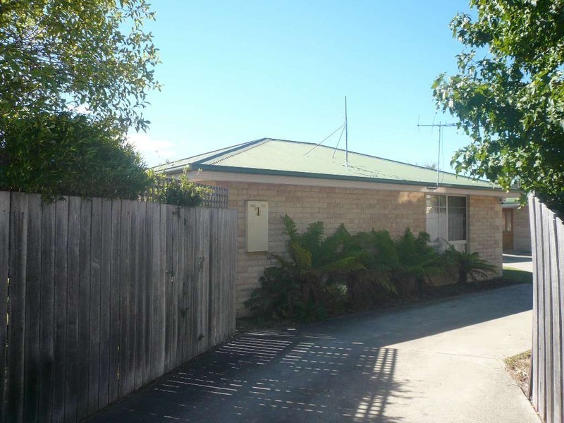 1/138a Alanvale Road, Newnham TAS 7248