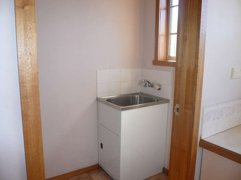 1/138a Alanvale Road, Newnham TAS 7248