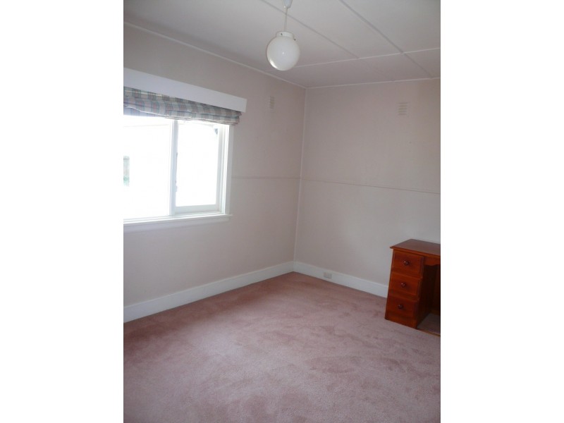 10 Mangin Street, Mowbray TAS 7248