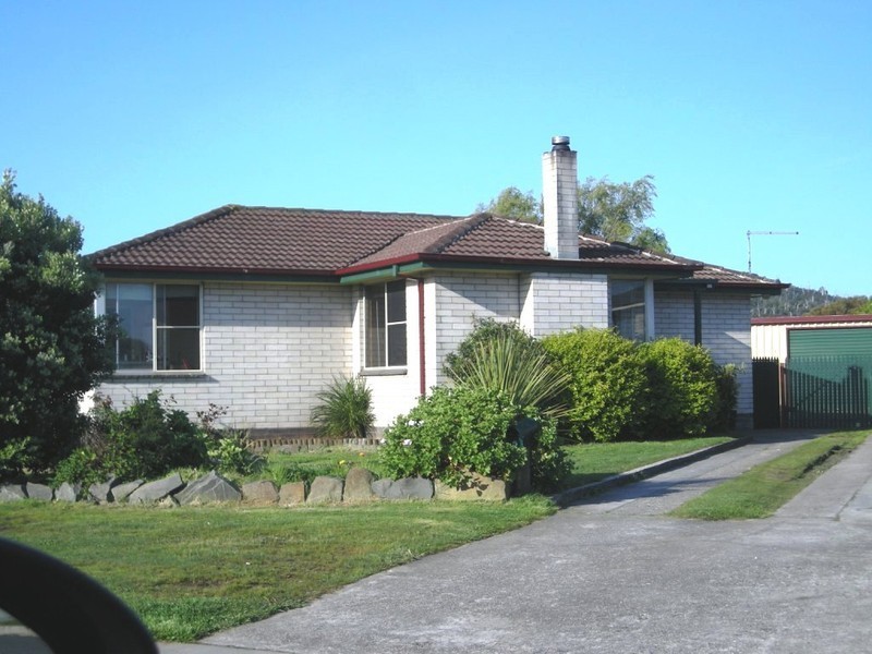 2 Dudley Avenue, George Town TAS 7253