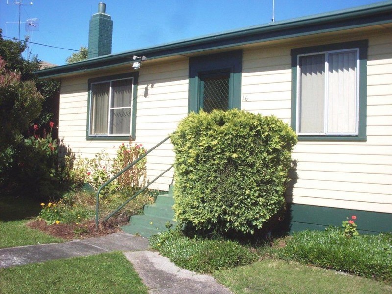16 Davidson Street, George Town TAS 7253