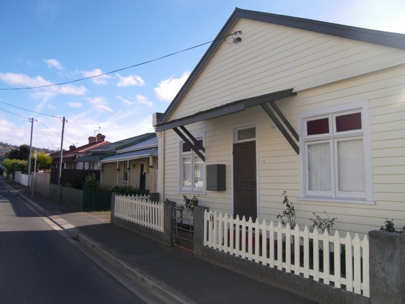 18 Bedford Street, Invermay TAS 7248