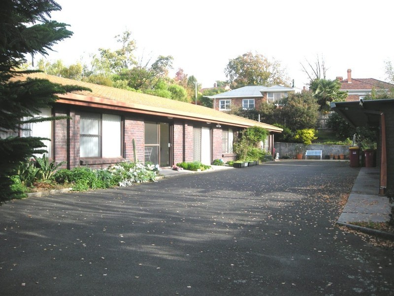 2/88a  Elphin Road, Launceston TAS 7250