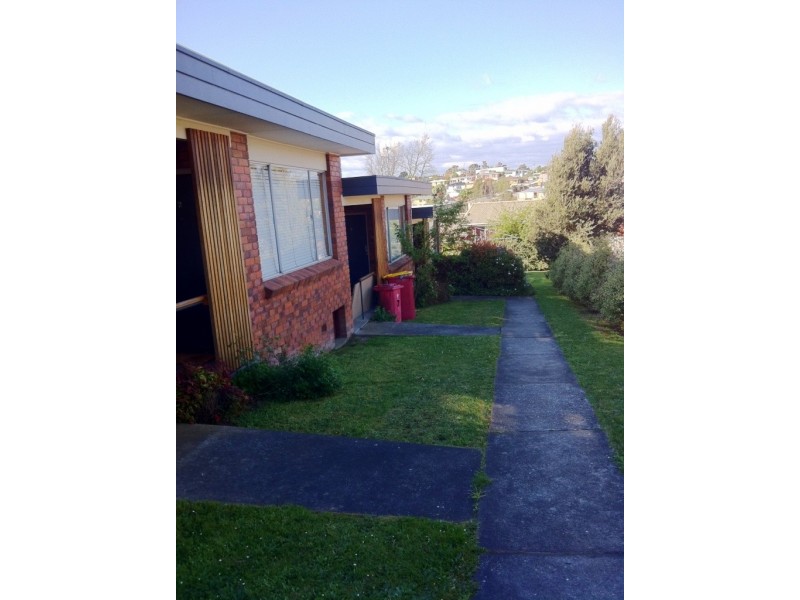 3/6 Albert Street, Youngtown TAS 7249