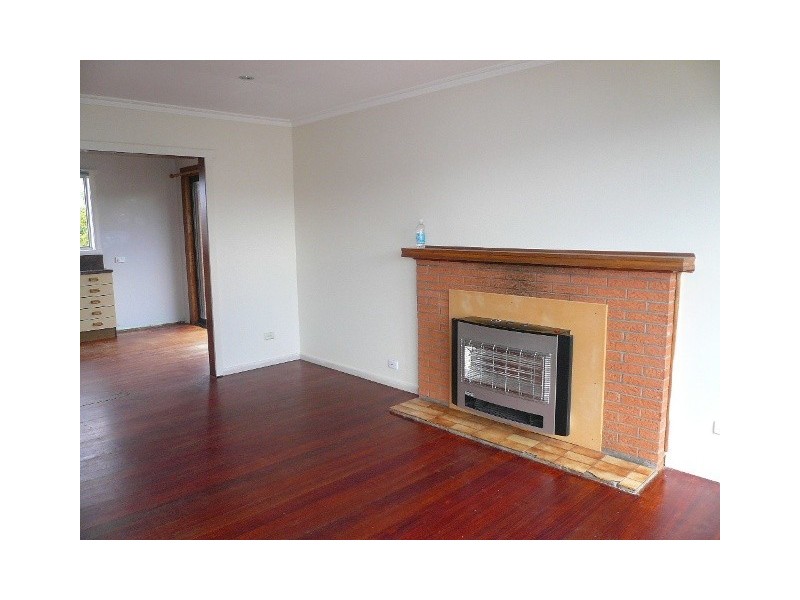 3 Paringa Avenue, Newnham TAS 7248