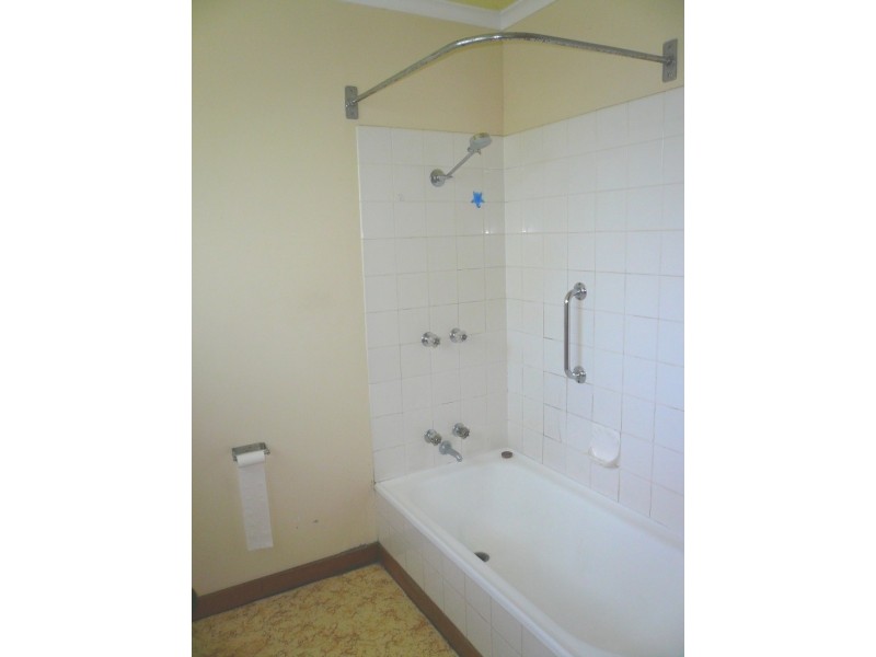 3/6  Albert Street, Youngtown TAS 7249