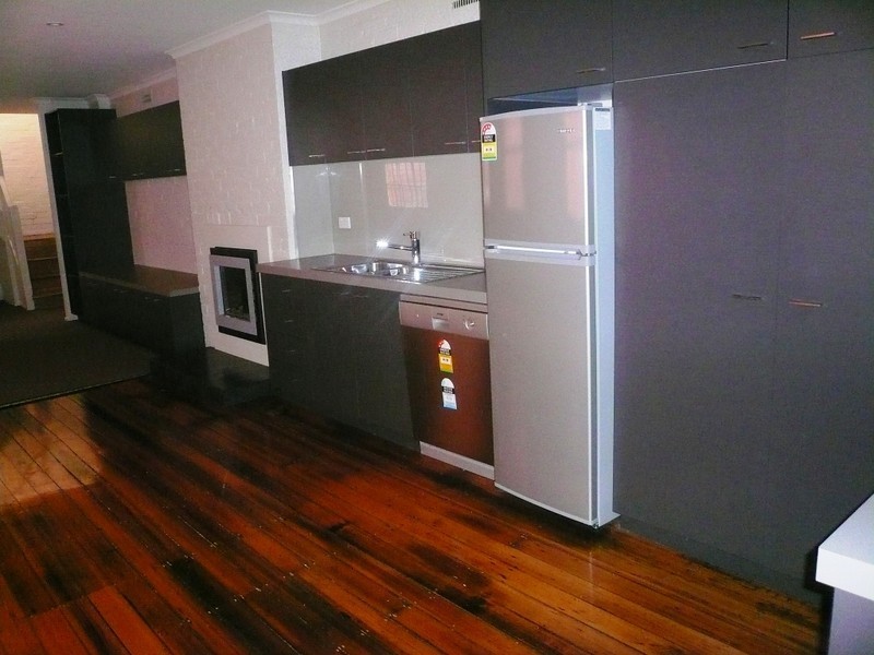 2/144 Charles Street, Launceston TAS 7250