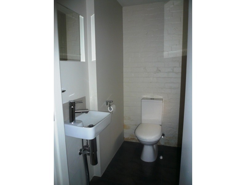 2/144 Charles Street, Launceston TAS 7250