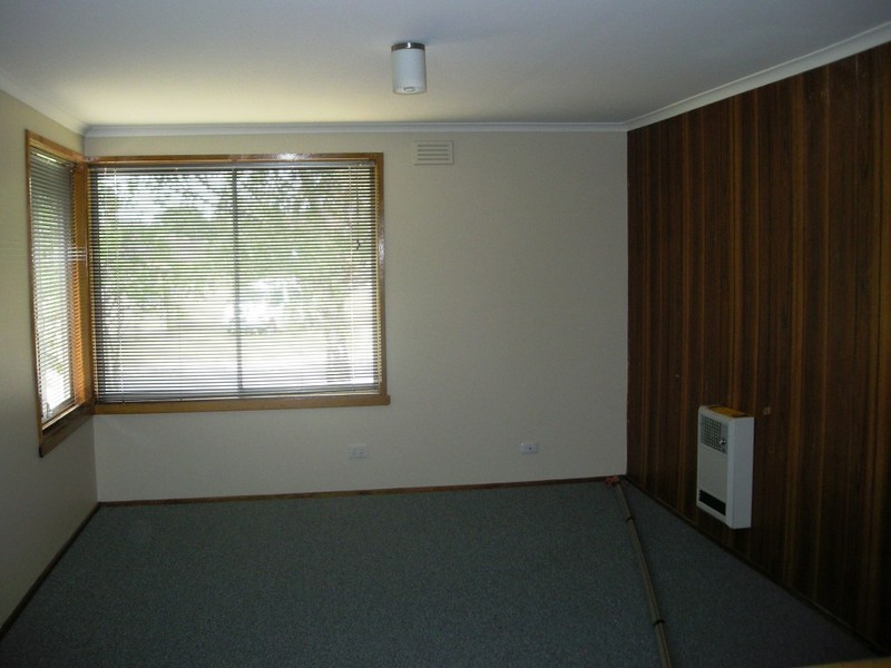 28 Pioneer Parade, Ravenswood TAS 7250