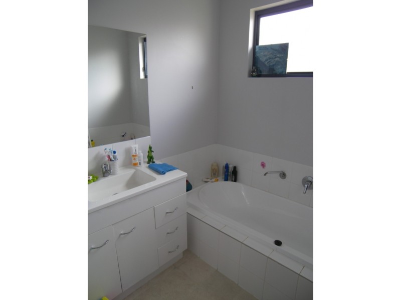 2/90 Lambert Street, Ravenswood TAS 7250